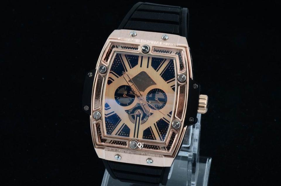 HUBLOT GENEVE Watch 31